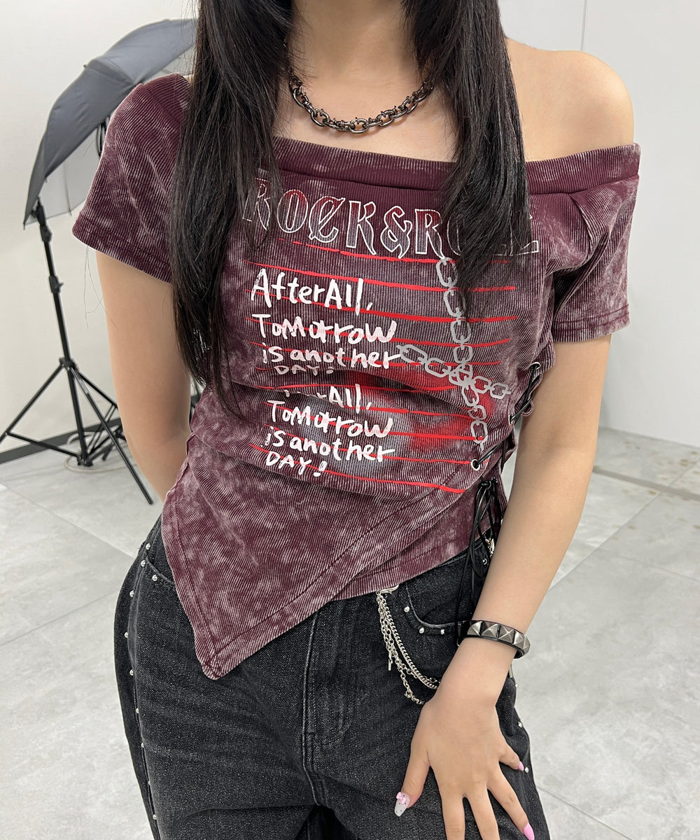 レッド モデル：154㎝ FREE着用