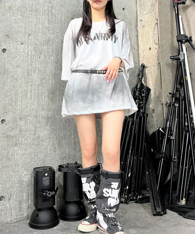 ホワイト モデル：154㎝ FREE着用