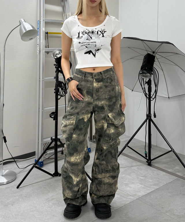 ホワイト モデル：167㎝ FREE着用