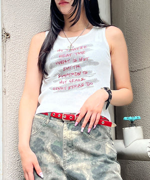 ホワイト モデル：154㎝ FREE着用