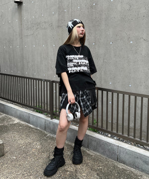 ブラック モデル：160㎝ FREE着用