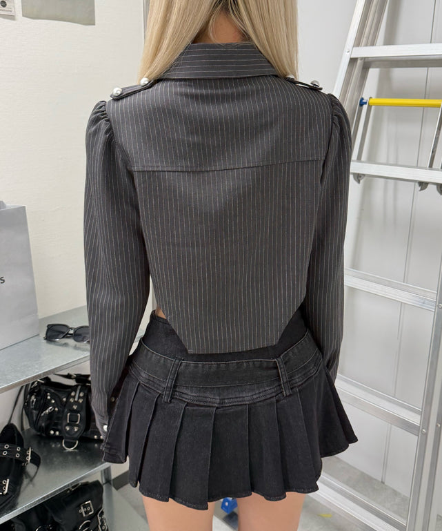 グレーストライプ モデル：160㎝ F着用