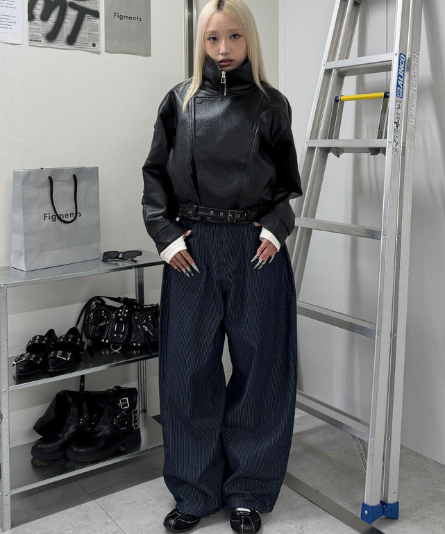 ブラック モデル:160cm F着用