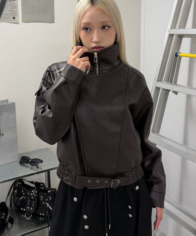 ブラウン モデル:160cm F着用