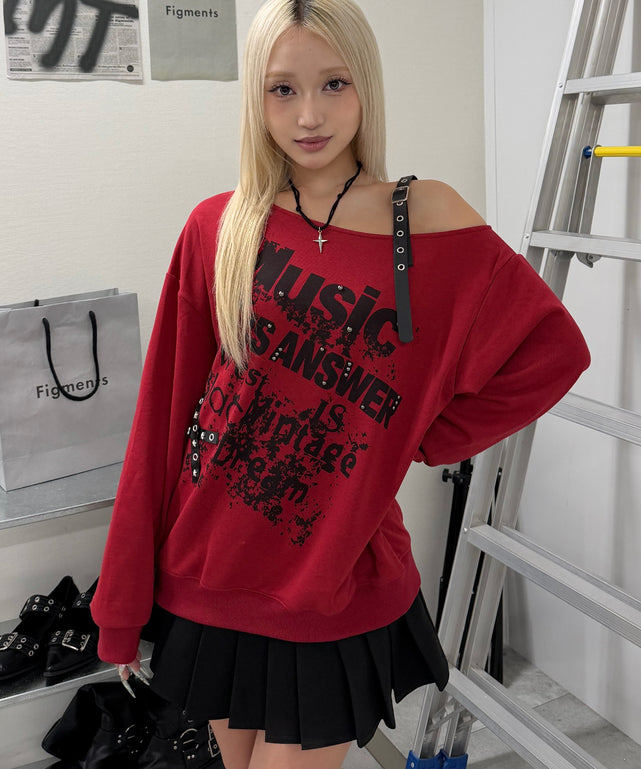レッド モデル:160cm F着用