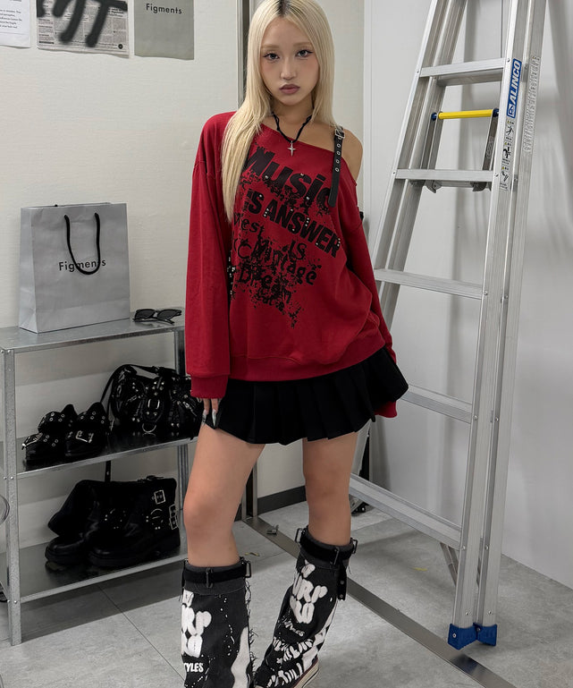レッド モデル:160cm F着用
