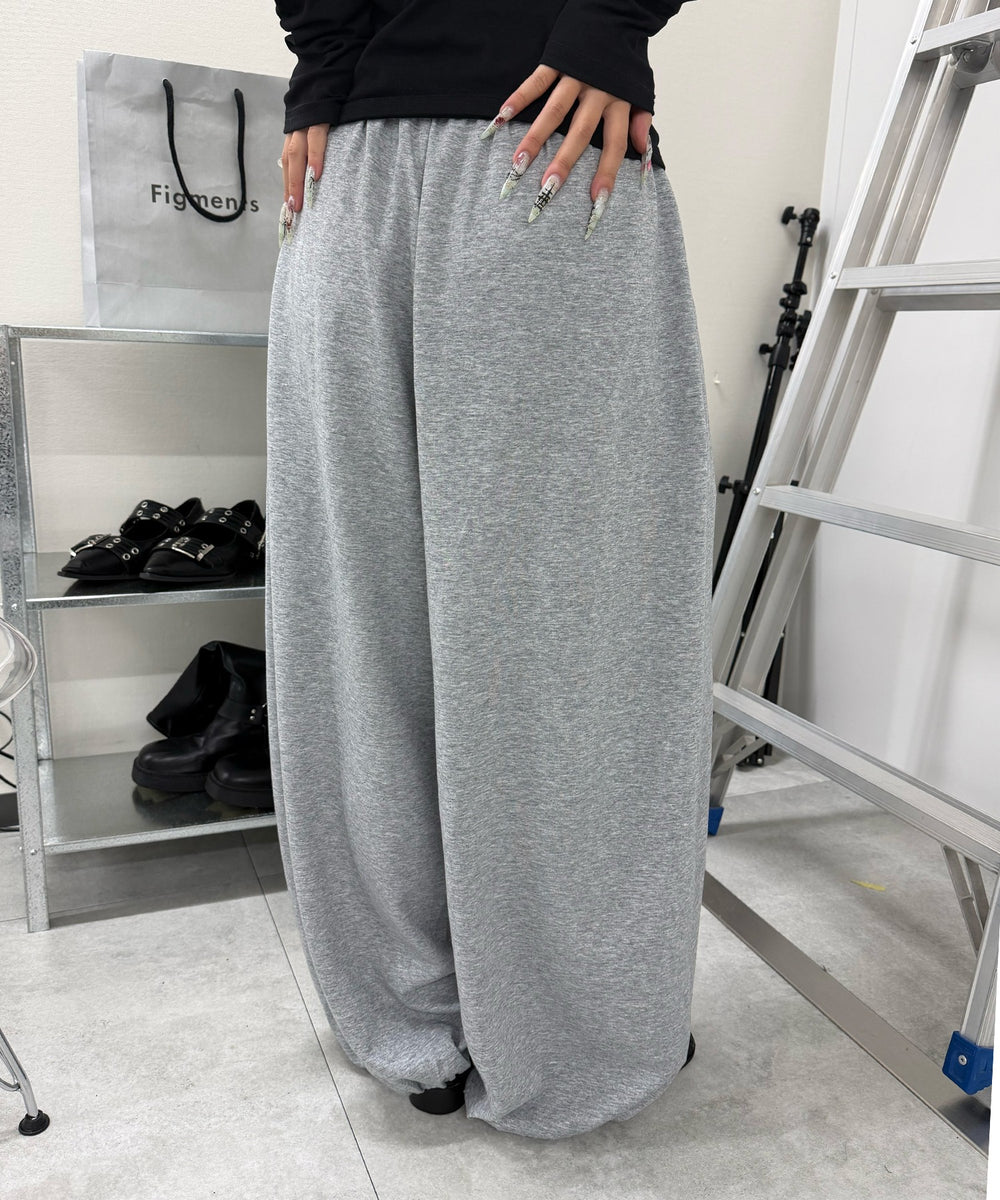 杢グレー モデル：160㎝ F着用