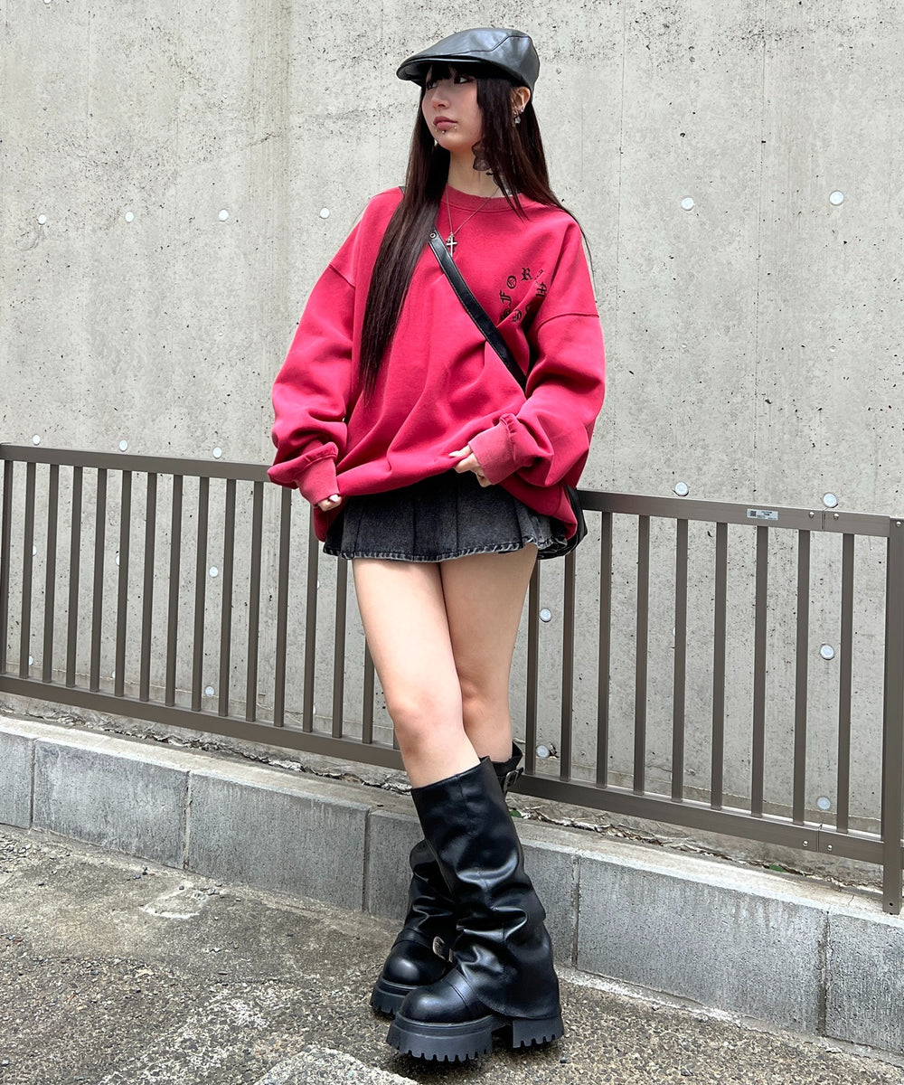 レッド モデル：160㎝ FREE着用