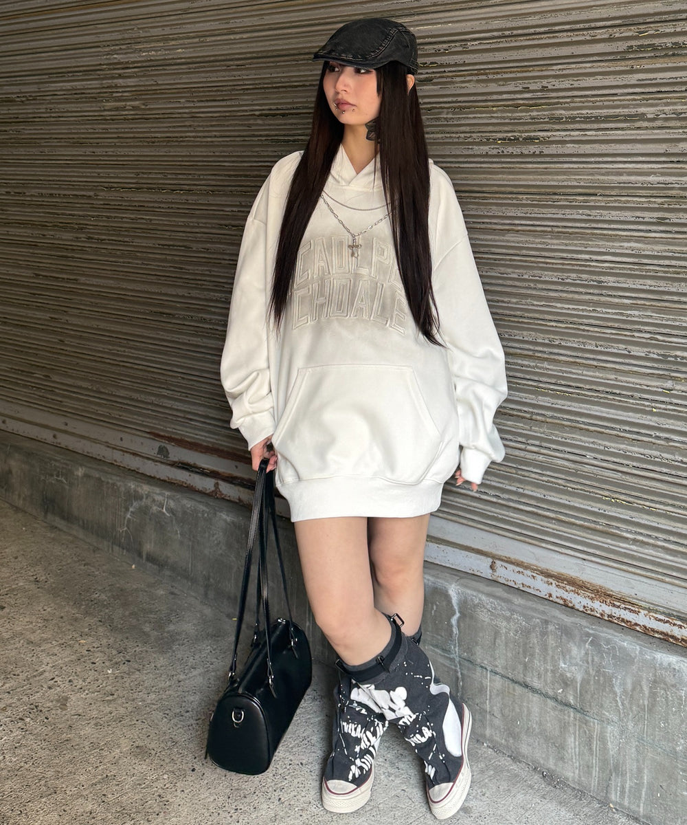 ホワイト モデル：160㎝ FREE着用