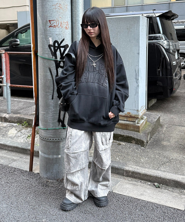 ブラック モデル：160㎝ FREE着用