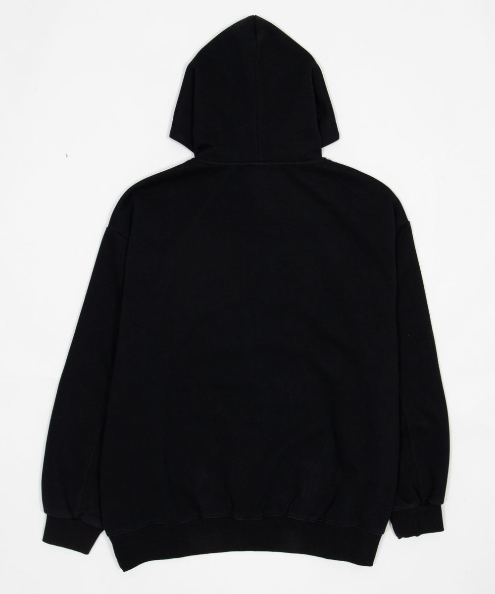 クロスネックレス付きパーカー