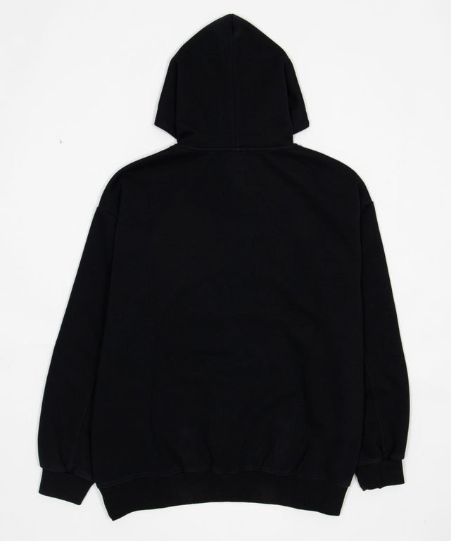 クロスネックレス付きパーカー