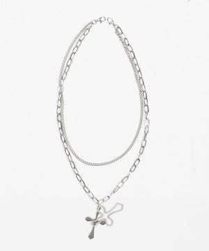 クロスネックレス付きパーカー