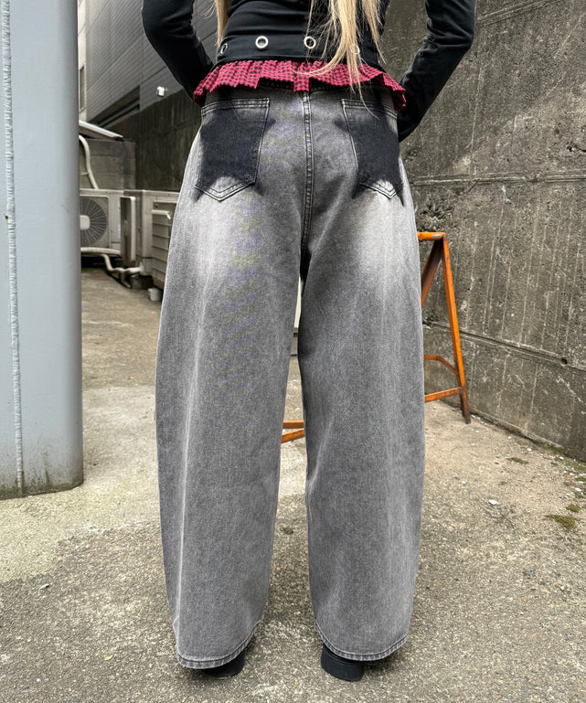 ブラック モデル：167㎝ S着用