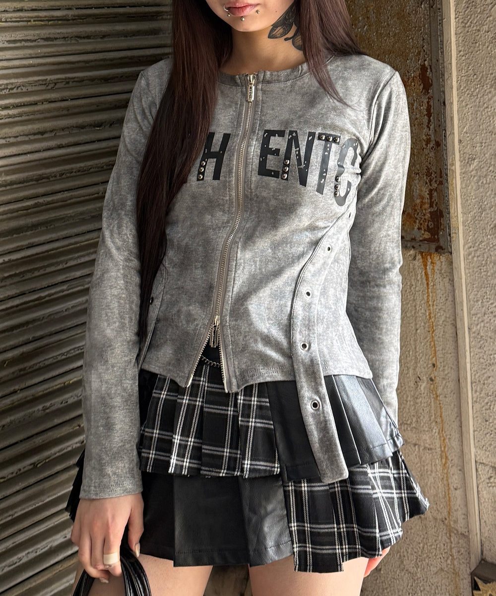 グレー モデル：160㎝ FREE着用