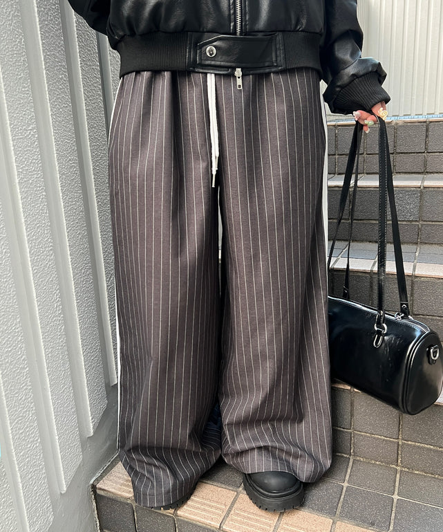 ストライプトラックパンツ/グレー モデル：160㎝ F着用