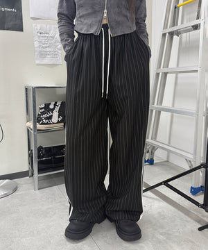 ブラック モデル：159cm　F着用