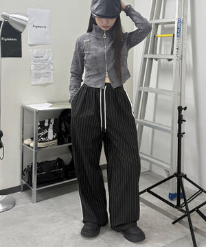 ブラック モデル：159cm　F着用