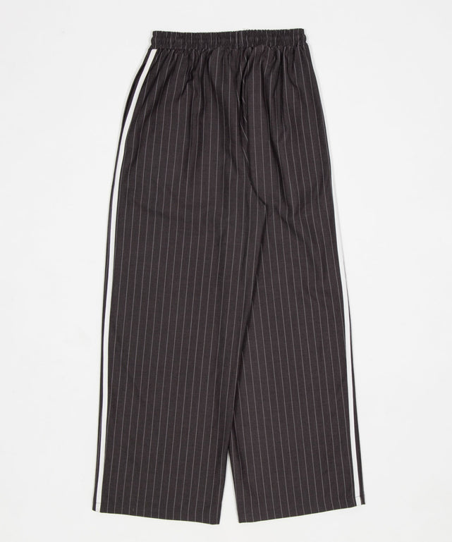 ストライプトラックパンツ