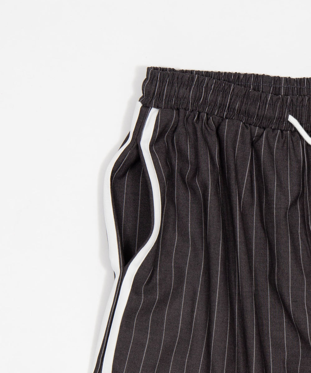 ストライプトラックパンツ
