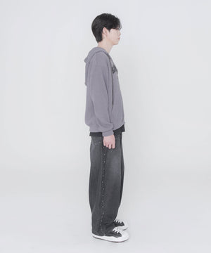 チャコール モデル:178cm F着用