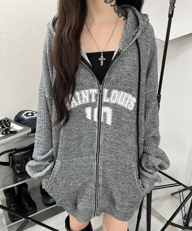 グレー モデル：160㎝ F着用