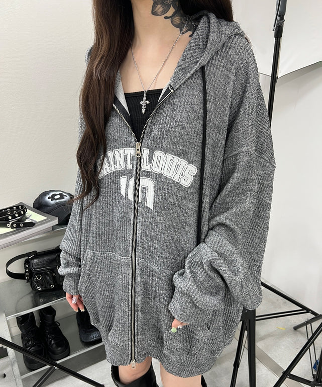 グレー モデル：160㎝ F着用