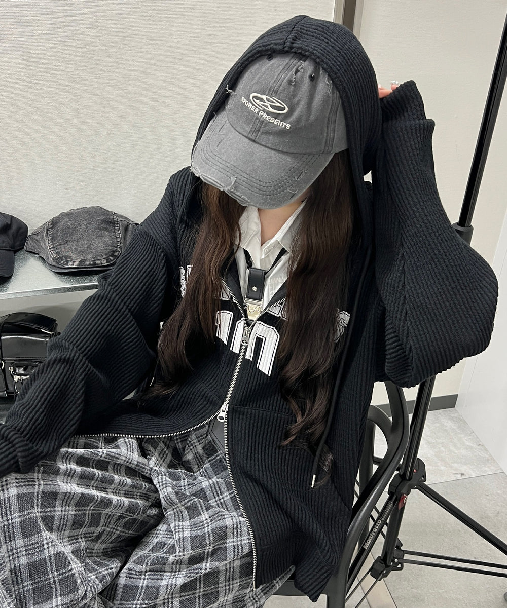 ブラック モデル：160㎝ F着用