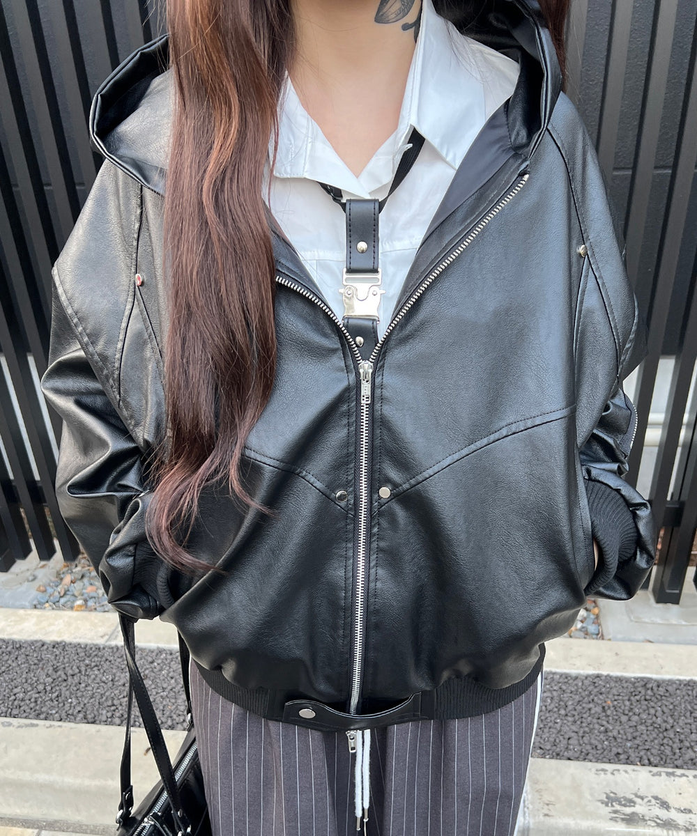 ブラック モデル：160㎝ L着用