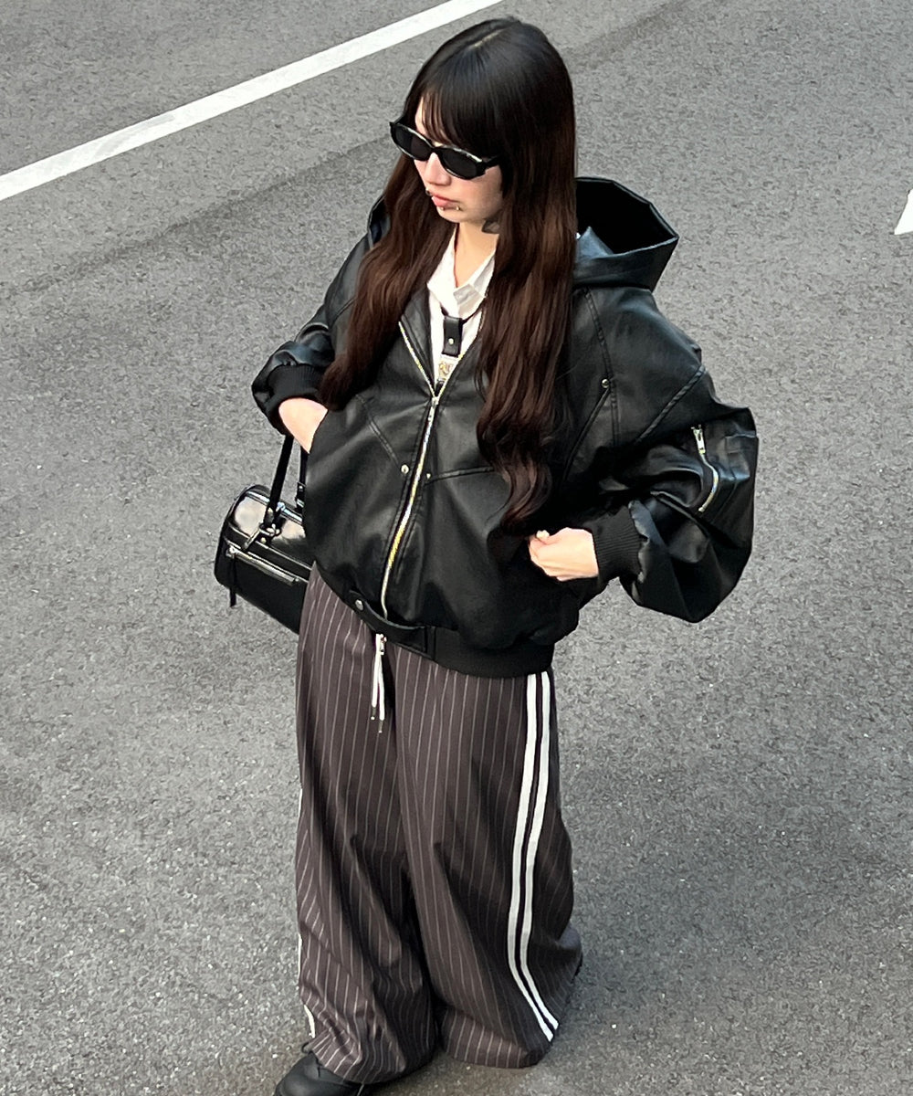 ブラック モデル：160㎝ L着用