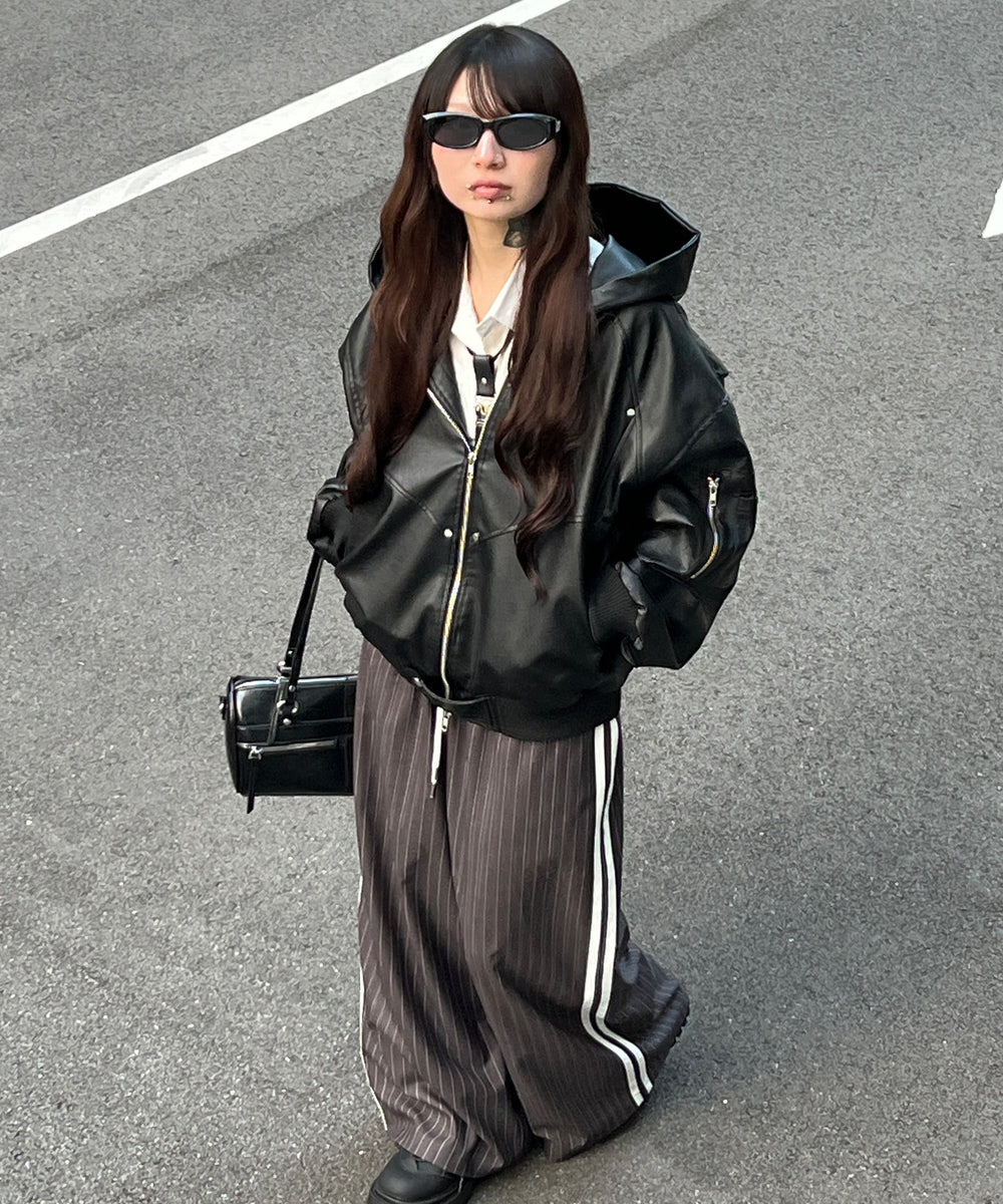 ブラック モデル：160㎝ L着用