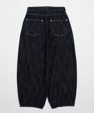 スタッズスラブカーブデニム