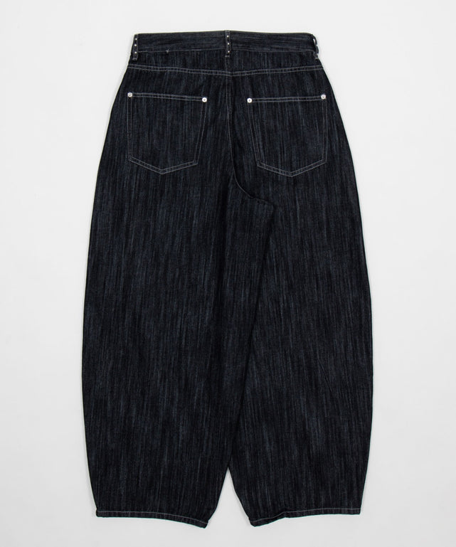 スタッズスラブカーブデニム
