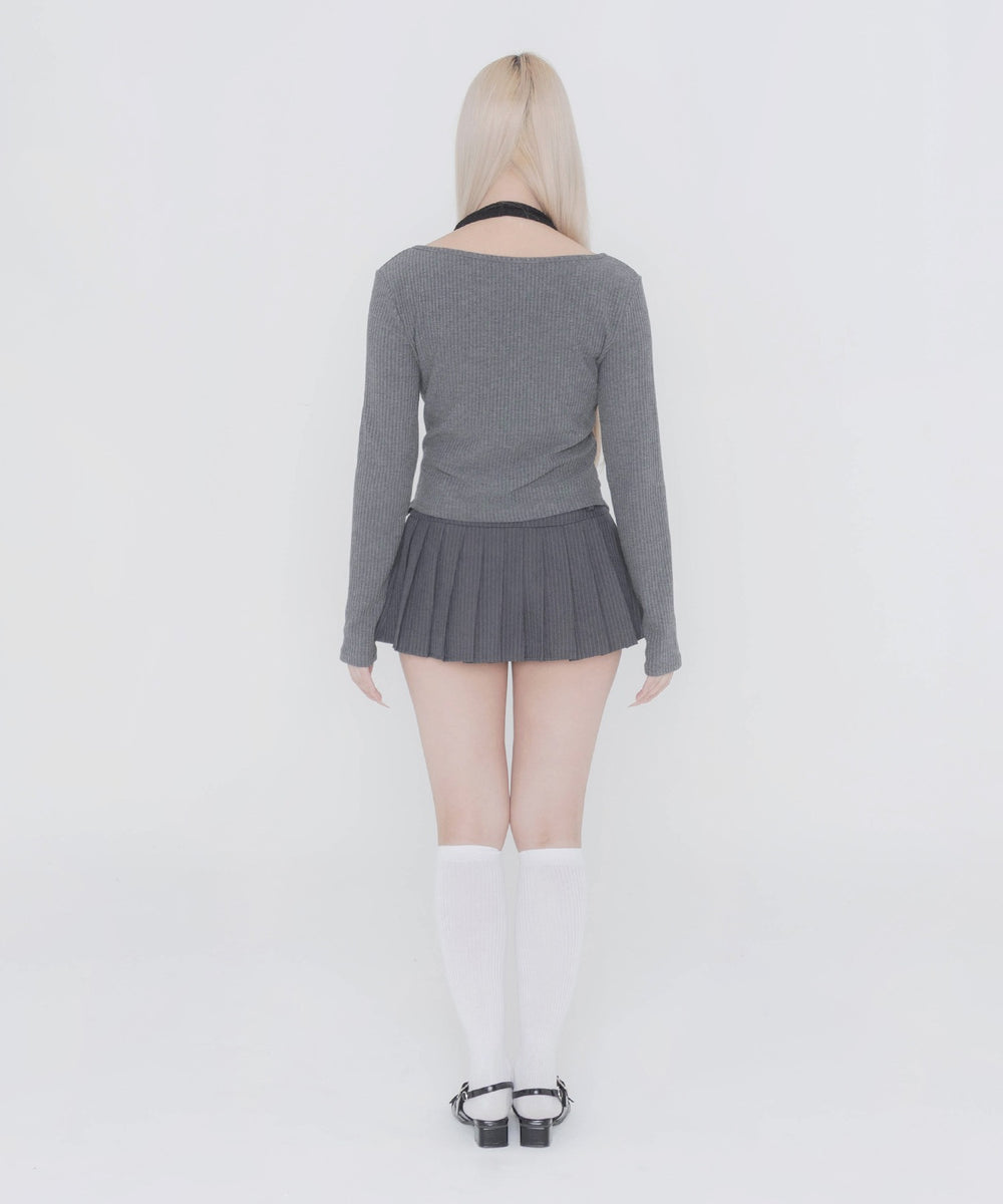 グレー モデル：167㎝ F着用