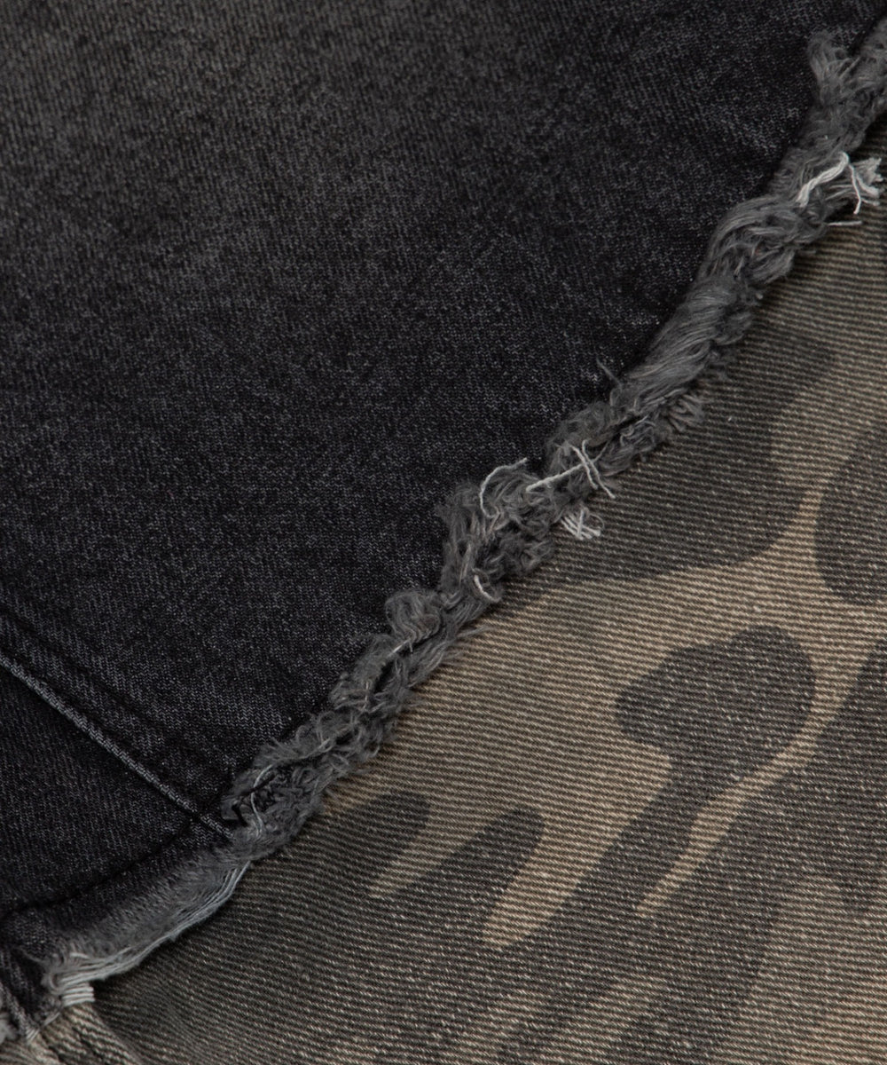 カモフラスイッチバギーデニム