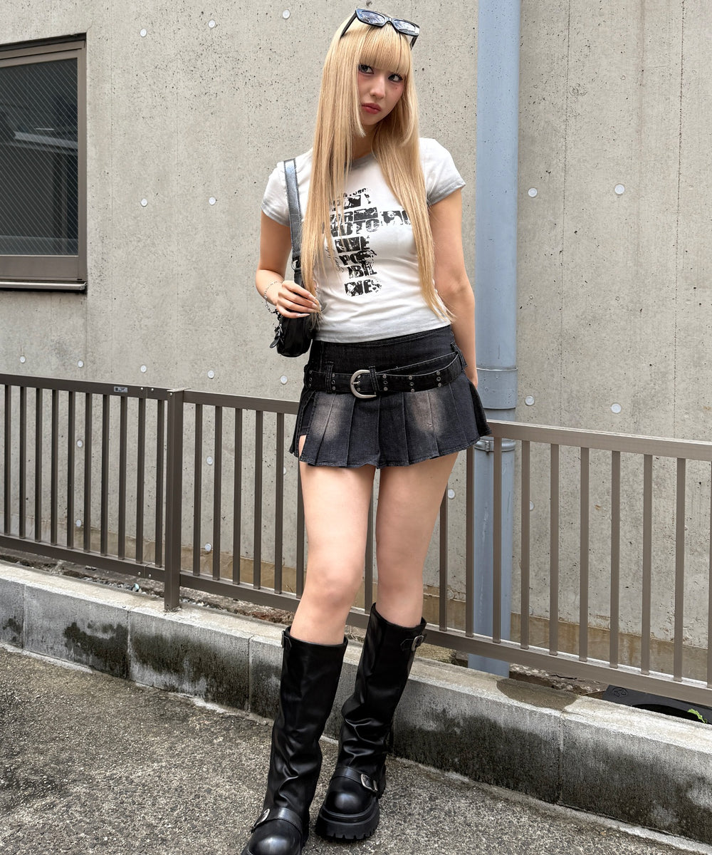 ブラック モデル：168cm M着用