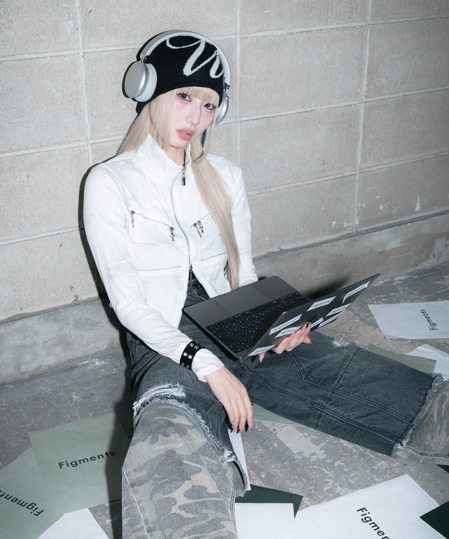 ホワイト モデル:168cm F着用