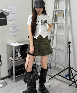 ホワイト モデル：159cm F着用ホワイト モデル：159cm F着用