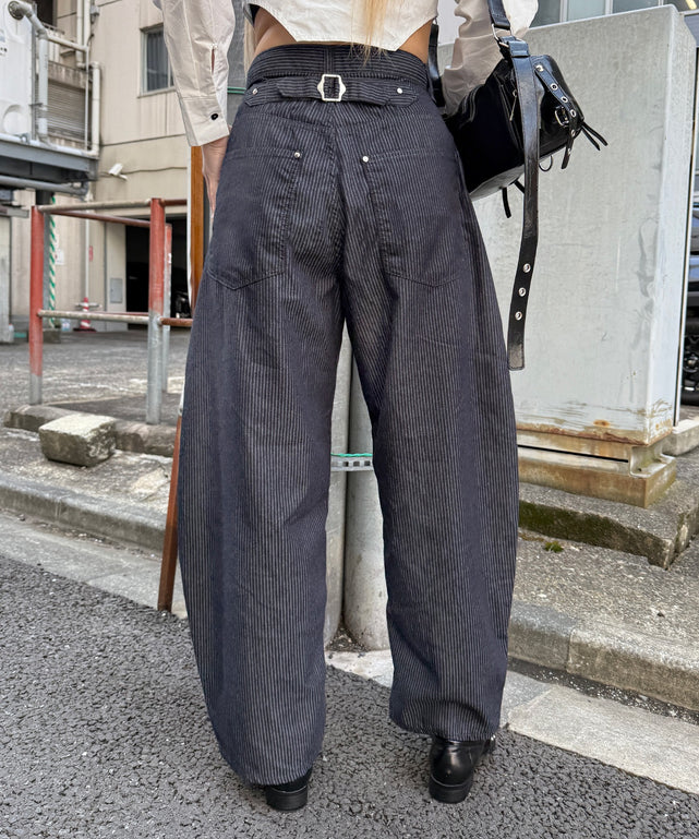 ネイビー サイズ：159cm L着用