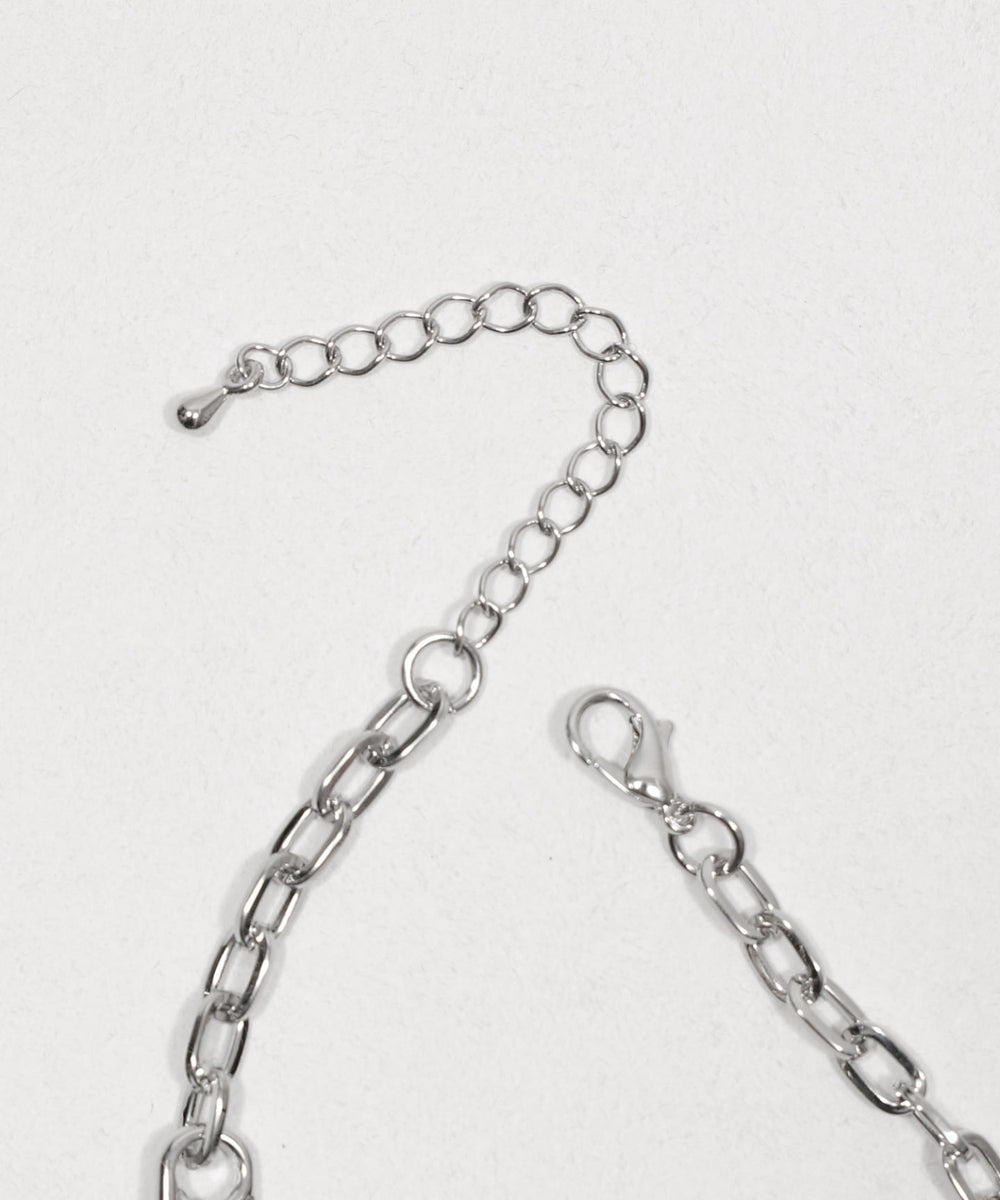 マルチピンネックレス