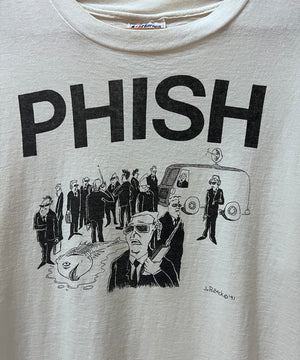 PHiSHTシャツ