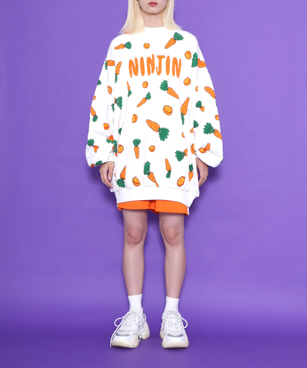 フード総柄スウェット