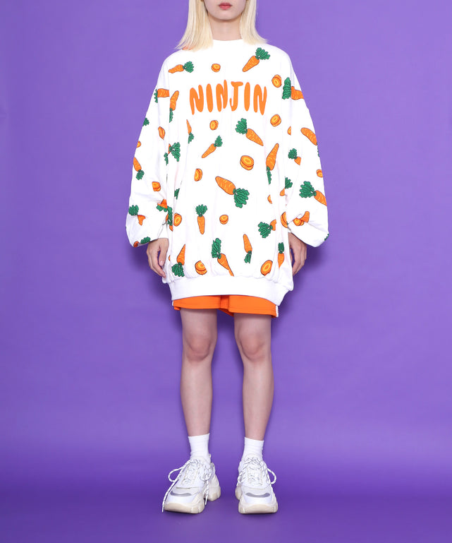 フード総柄スウェット