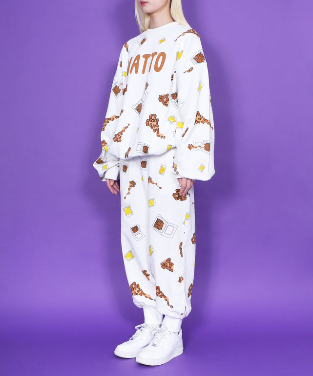 フード総柄スウェット(NATTO_YAKINIKU_ONIGIRI）