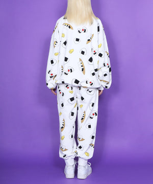 フード総柄スウェット(NATTO_YAKINIKU_ONIGIRI）