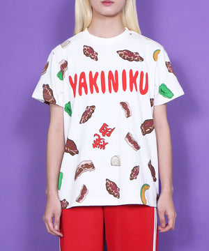 ﾌｰﾄﾞ総柄Tｼｬﾂ