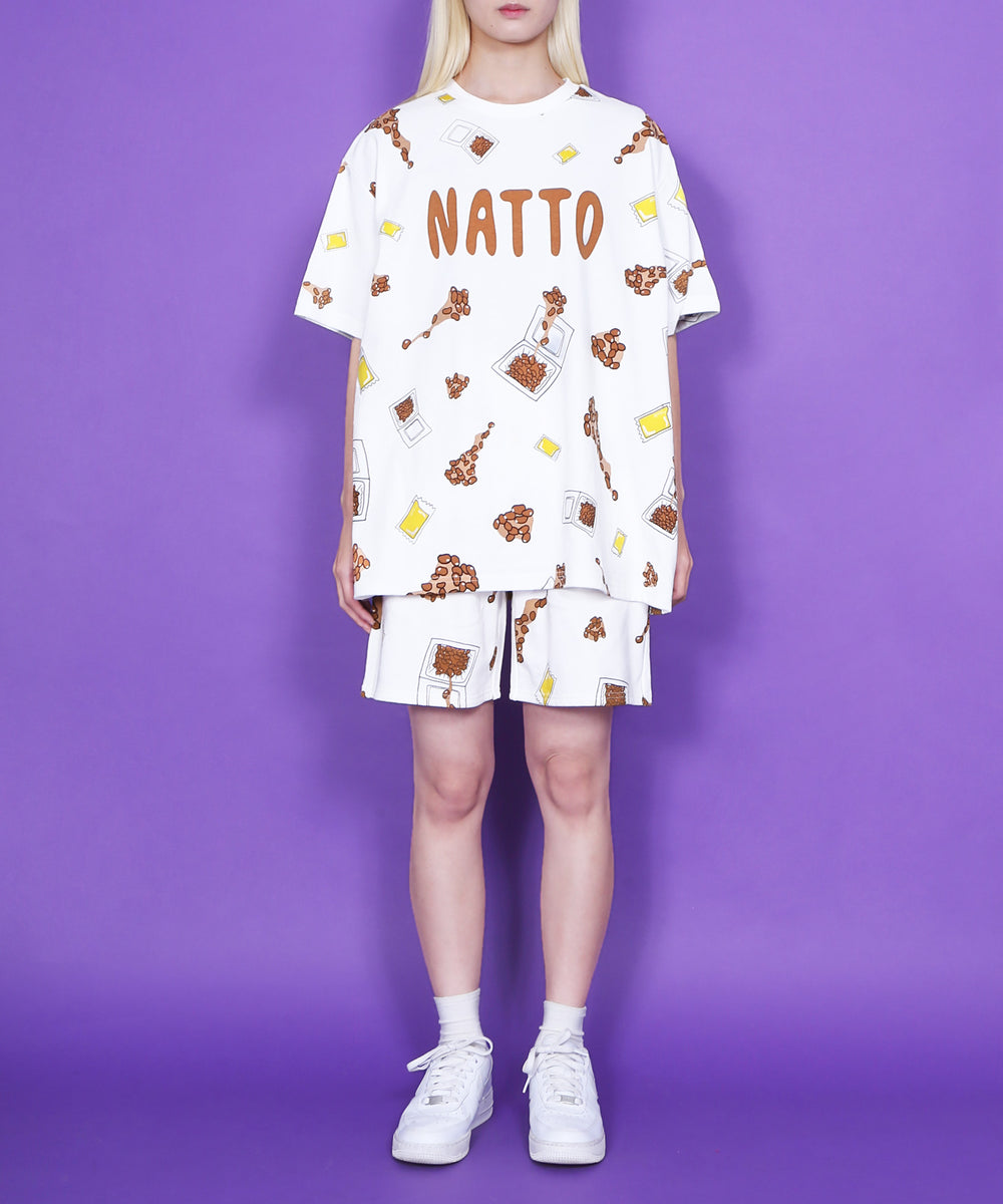 ﾌｰﾄﾞ総柄Tｼｬﾂ