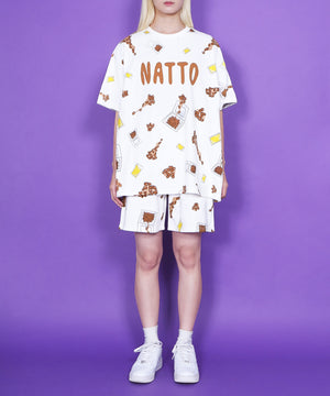 ﾌｰﾄﾞ総柄Tｼｬﾂ