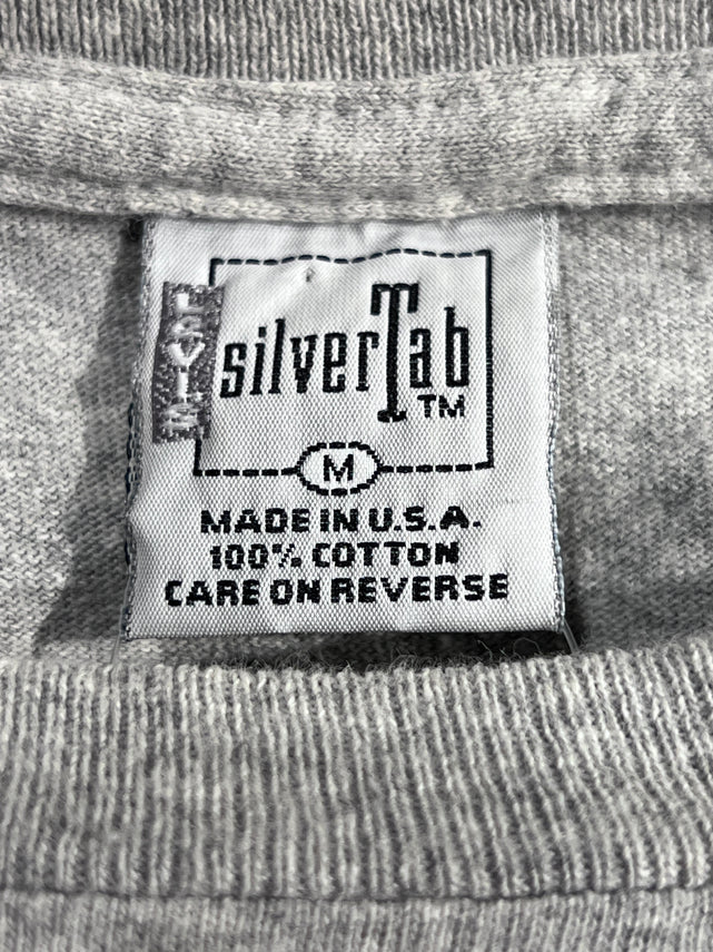Levi’s　silverTab Tシャツ