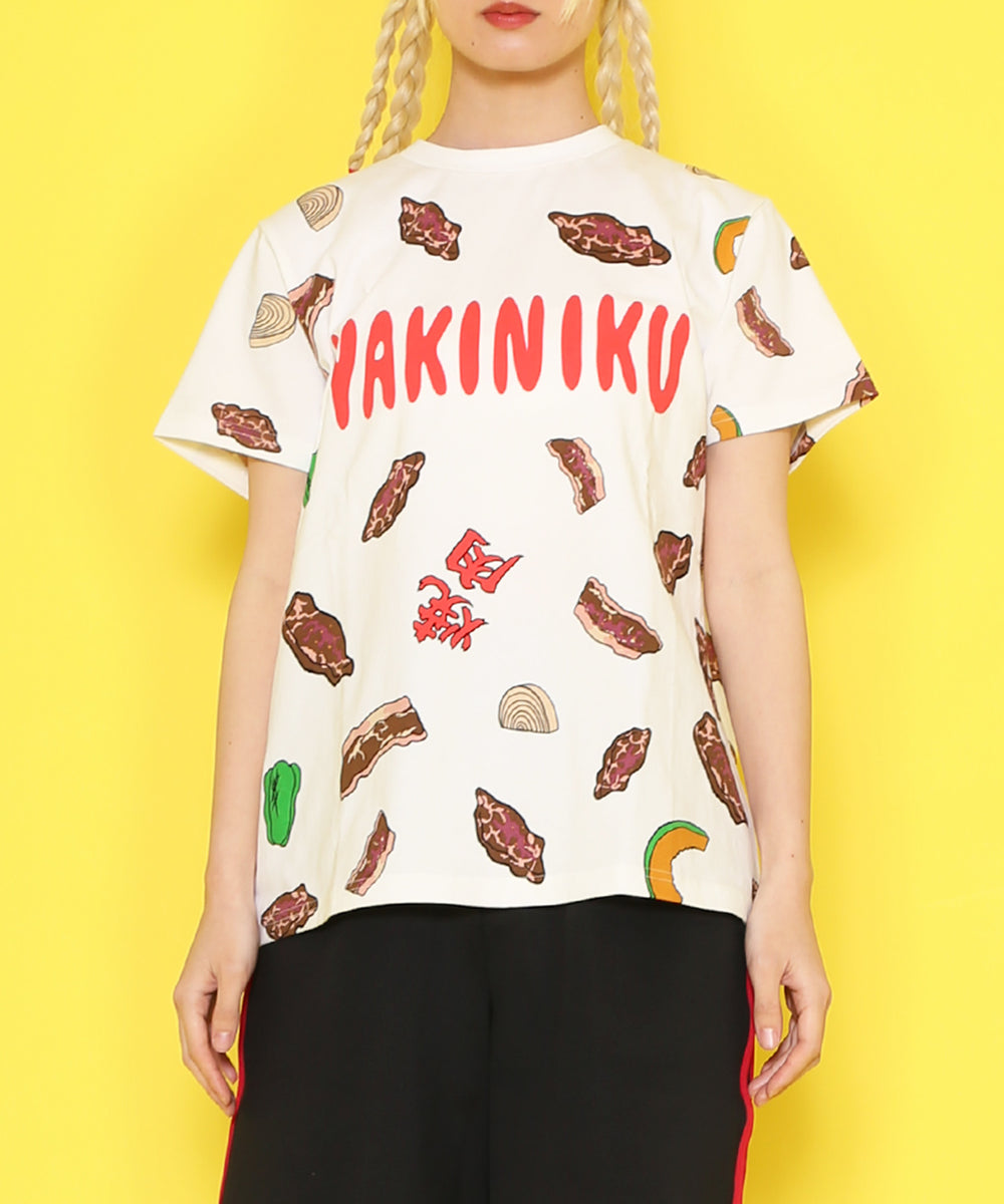 ﾌｰﾄﾞ総柄Tｼｬﾂ